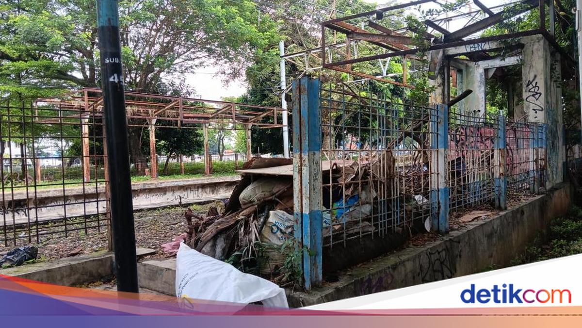 Hidup Mati Stasiun Mampang dari Zaman Belanda Hingga Kini