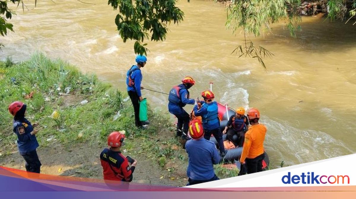 Pencarian Bocah 6 Tahun Hanyut di Sungai Ciliwung Bogor Dilanjut Pagi Ini