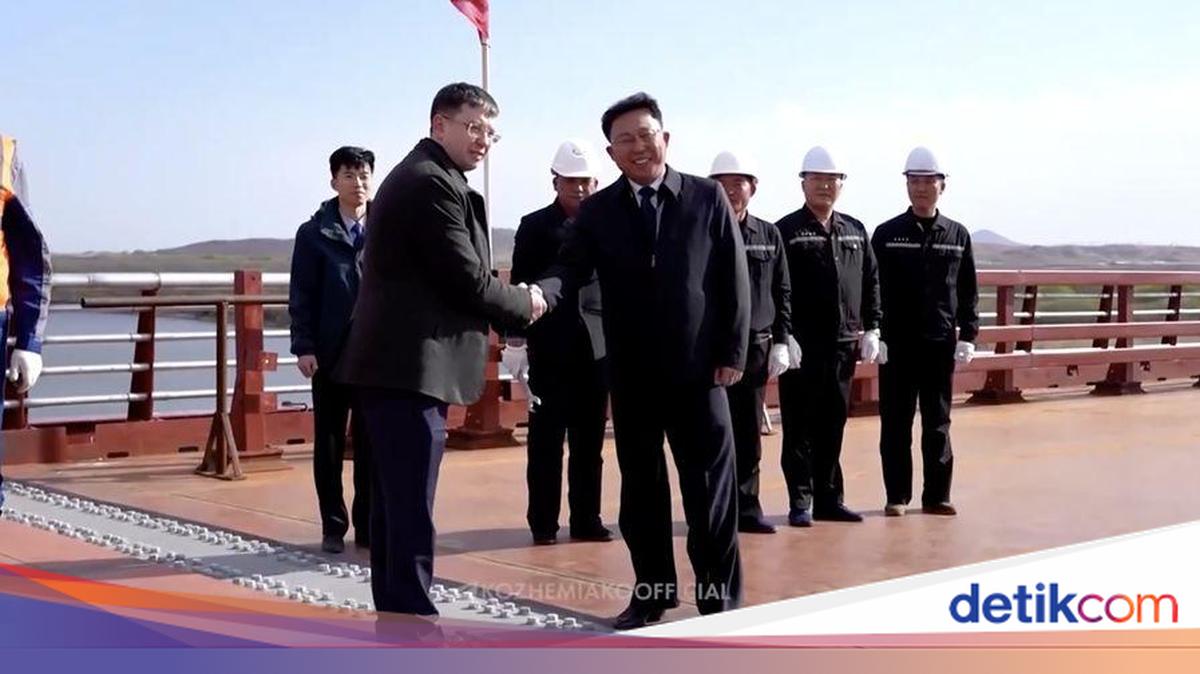 Jembatan Ini Jadi Bukti Rusia dan Korea Utara Bestie
