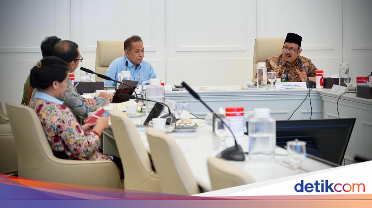 Menkop dan Menteri PPN/Bappenas Bahas Pengembangan Koperasi Sektor Produksi