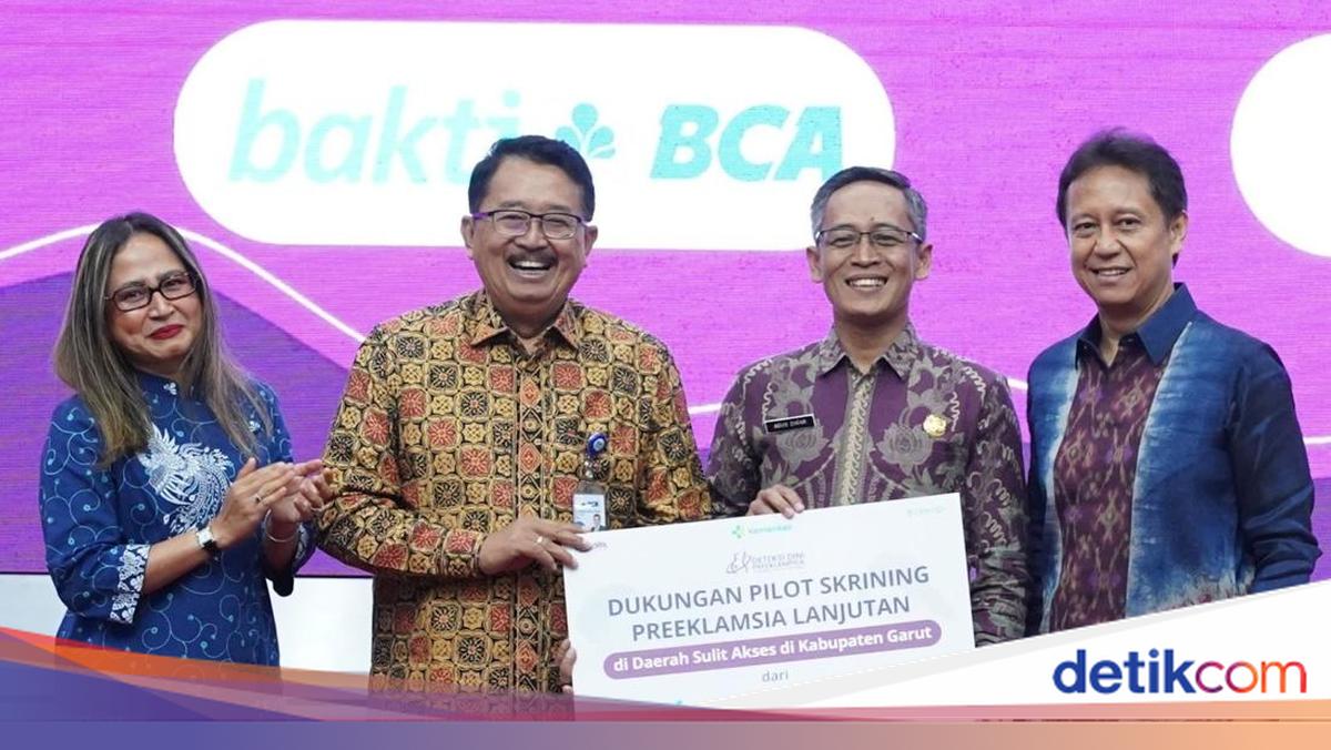 Tekan Stunting, BCA Salurkan Bantuan Alat Deteksi Preeklamsia