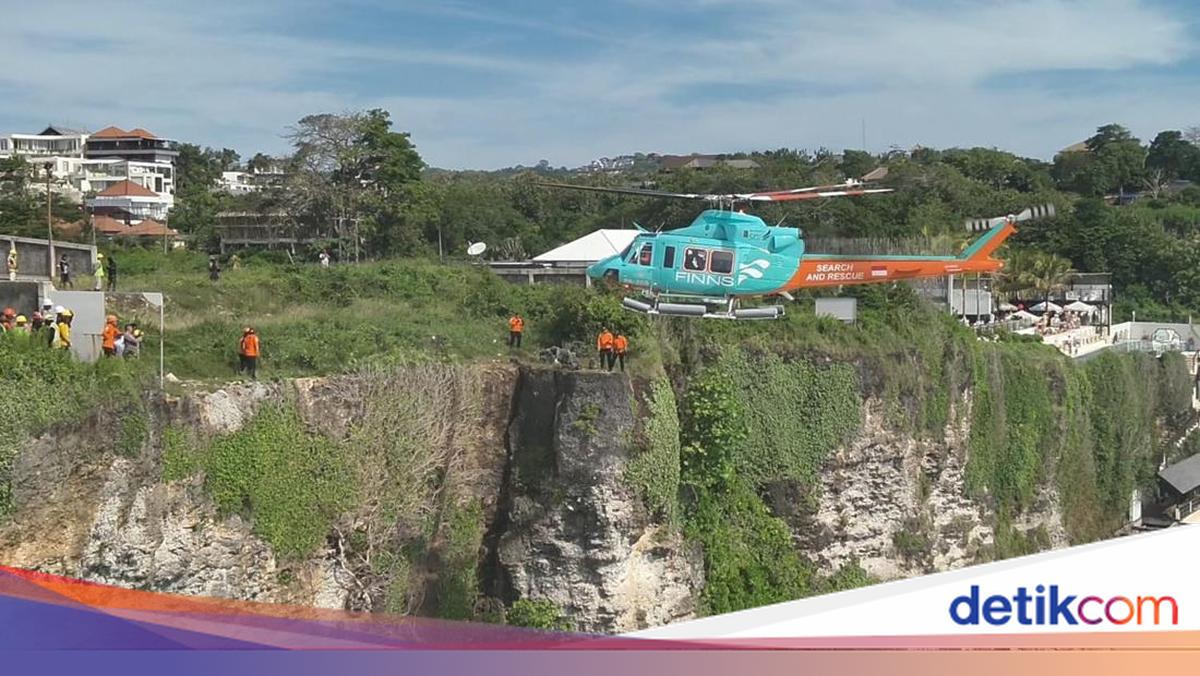 2 WN Rusia Terjebak di Tebing Uluwatu Bali, Dievakuasi Pakai Helikopter