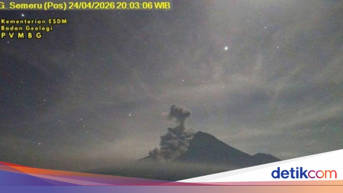 Gunung Semeru Erupsi Malam Ini, Semburkan Awan Panas Sejauh 4,5 Km