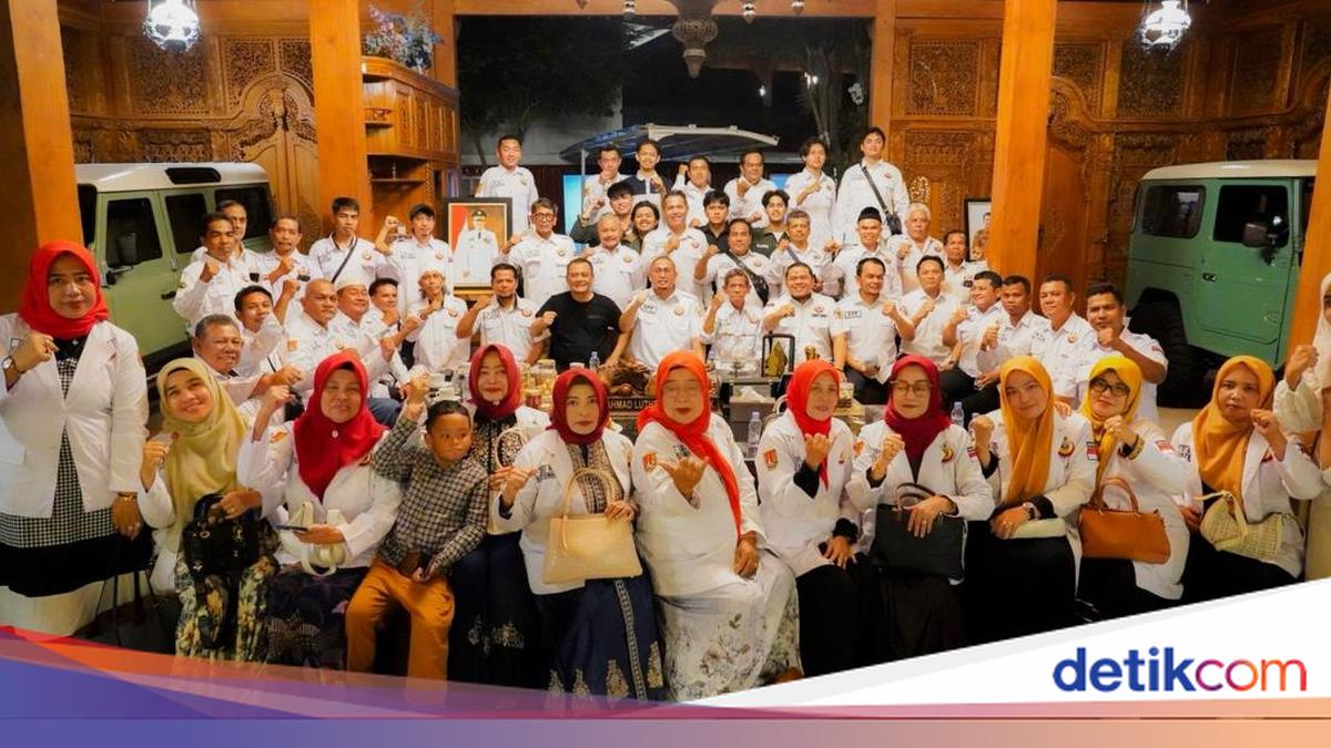 Silaturahmi dengan Gubernur Jateng, Andre Rosiade Dorong Peran IKM dalam Pembangunan