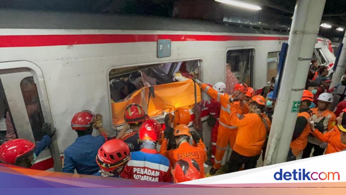 Kecelakaan Kereta di Bekasi, Ada 3 Orang yang Masih Terperangkap