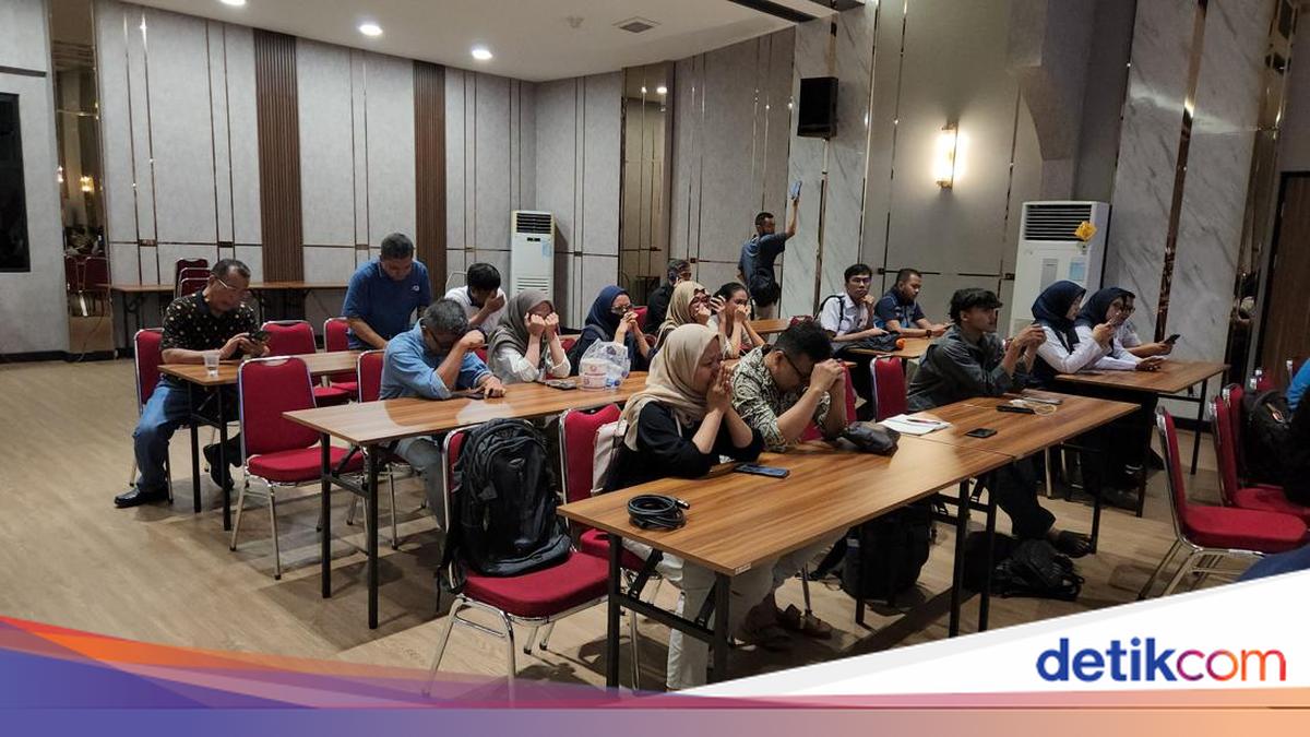 Mereka Memupuk Asa Cari Keluarga Usai Kecelakaan Kereta
