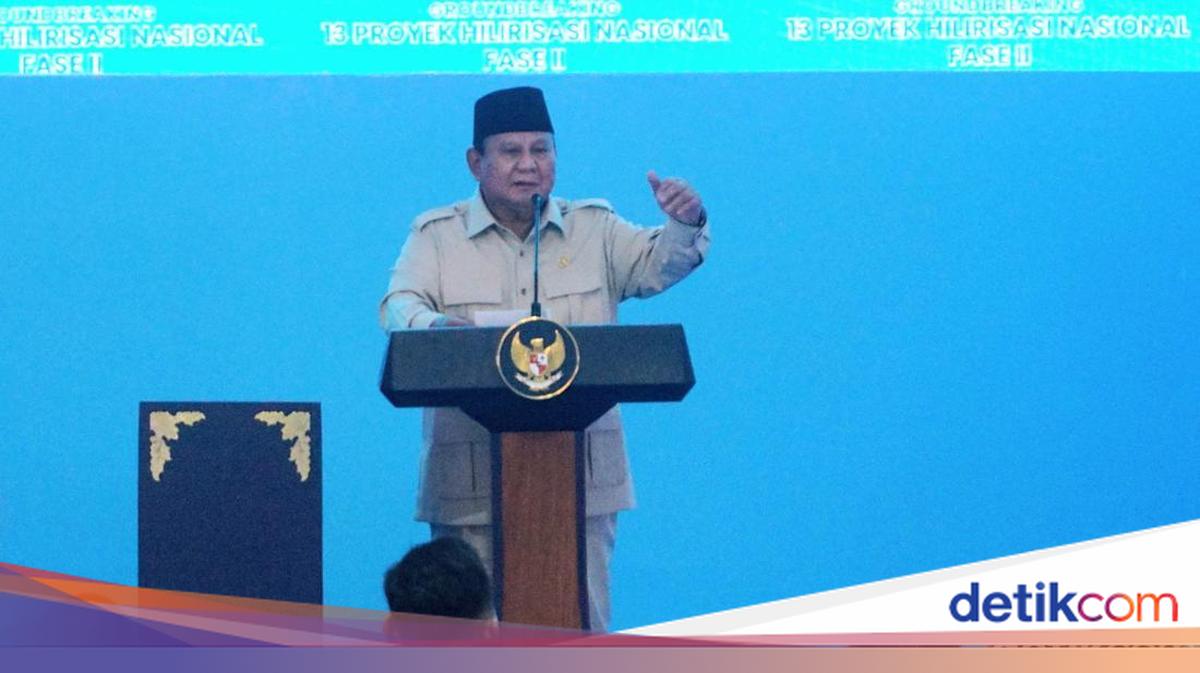 Prabowo: Kita Jangan Jadi Raksasa Tidur!