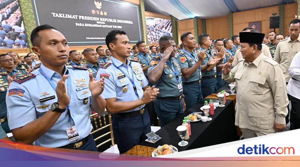 Prabowo Beri Taklimat ke 1.500 Komandan Satuan TNI, Serukan Soliditas
