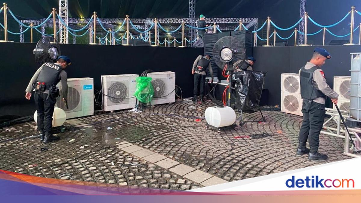 Brimob Polda Metro Sterilisasi Monas, Pastikan May Day Aman