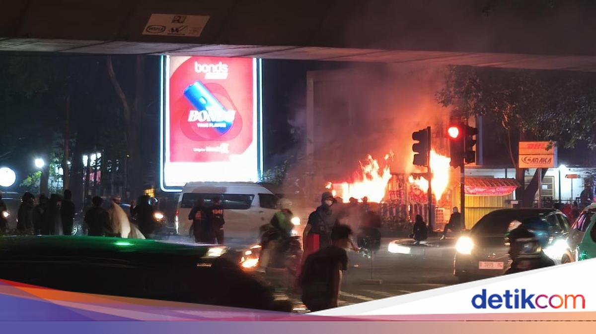 May Day 2026 di Bandung Ricuh, Polisi Pastikan Pelaku Bukan dari Massa Buruh