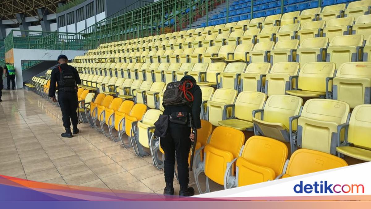 Kick Off Bekasi FC Vs PSPS, Tim Brimob Sterilisasi Stadion Patriot Candrabhaga
