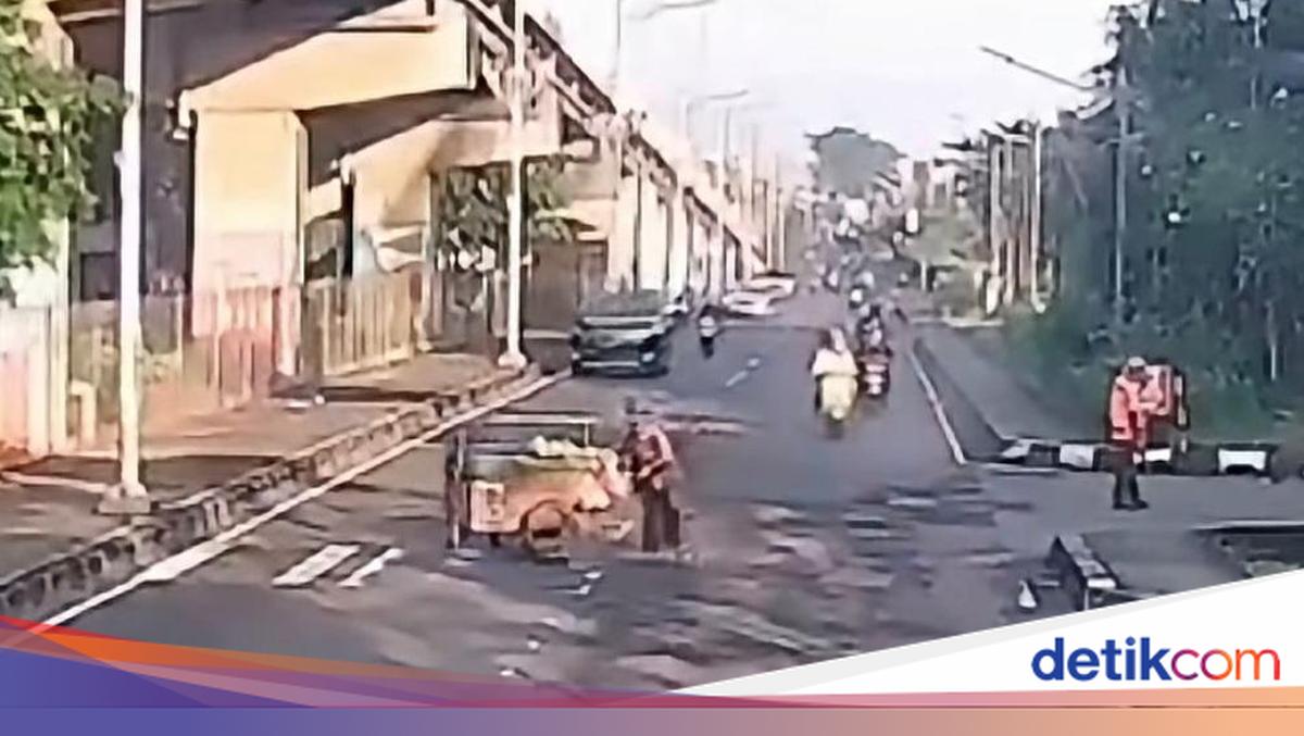 Pajero Tabrak Pedagang Nyebrang Bawa Gerobak di Jaktim, Polisi Buru Pelaku