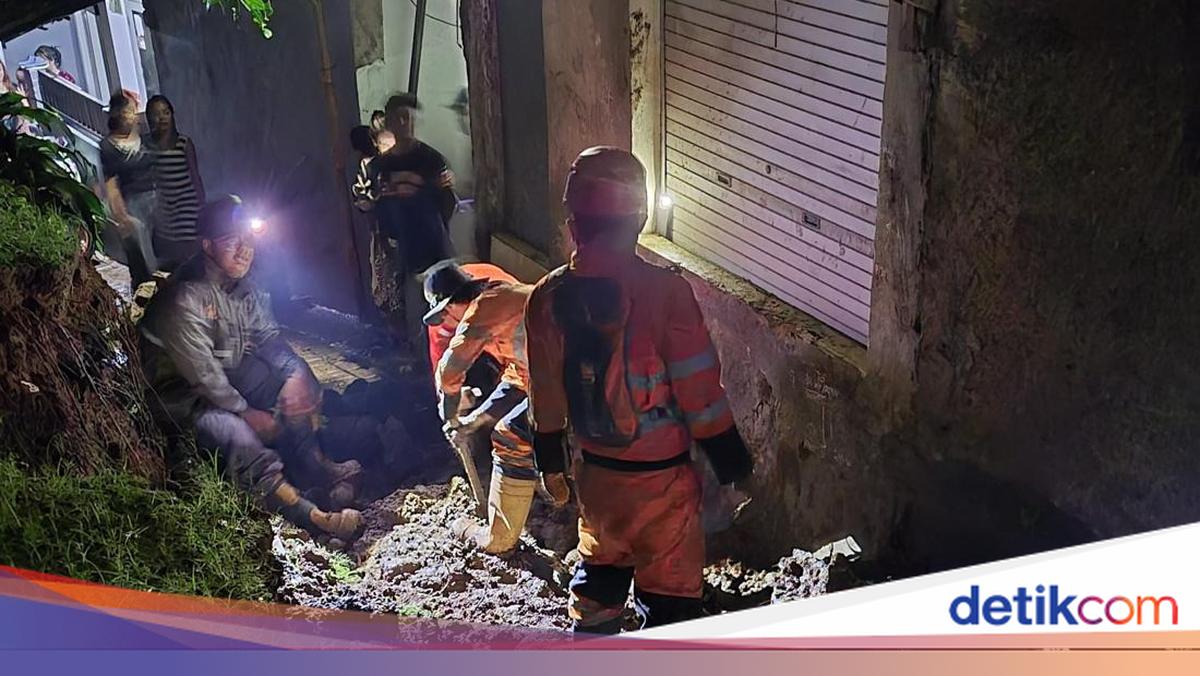Sedang Jalan ke Warung, Wanita Tewas Tertimpa Tebing Longsor di Bogor
