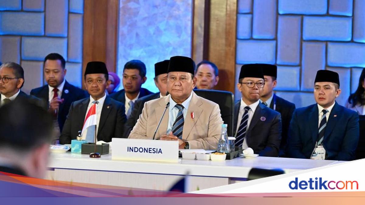 Prabowo Canangkan PLTS 100 GW di KTT ASEAN — Ambisi Transisi Energi vs Tekanan Fiskal