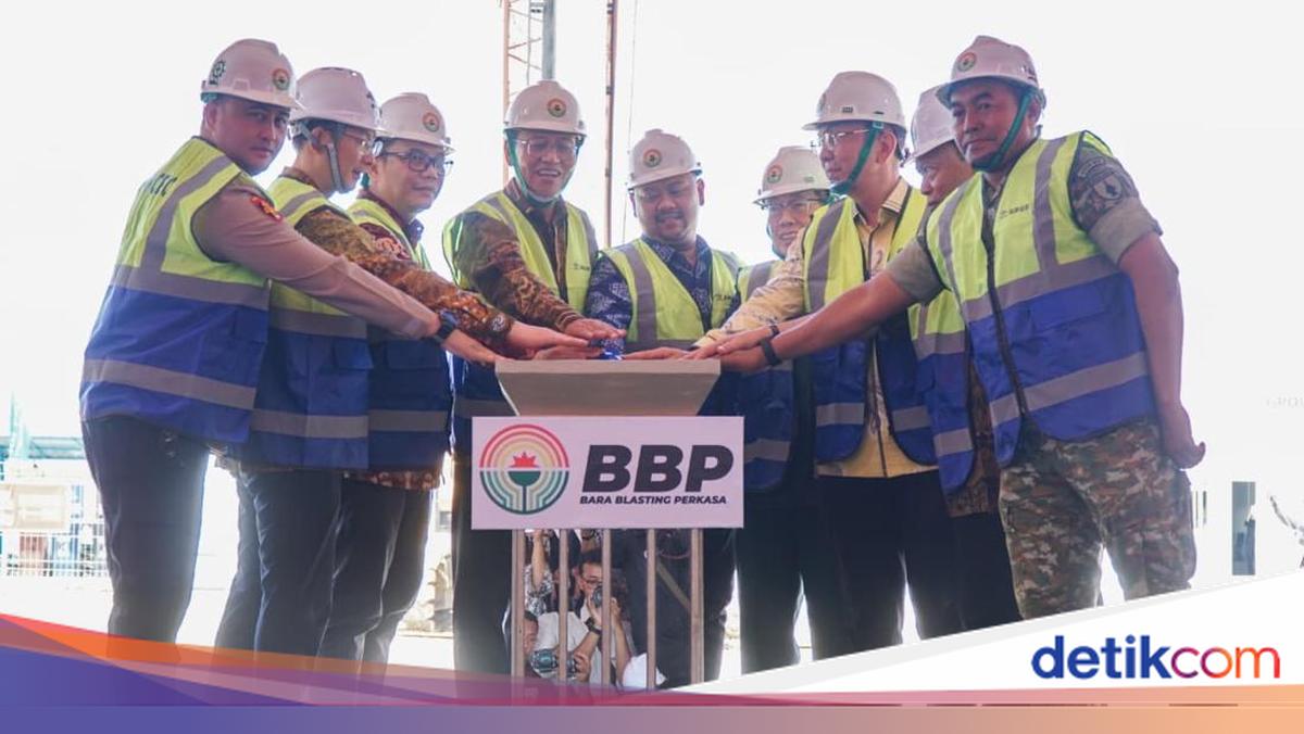 Gresik Jadi Magnet Investasi, Proyek Nitrate Complex Mulai Dibangun