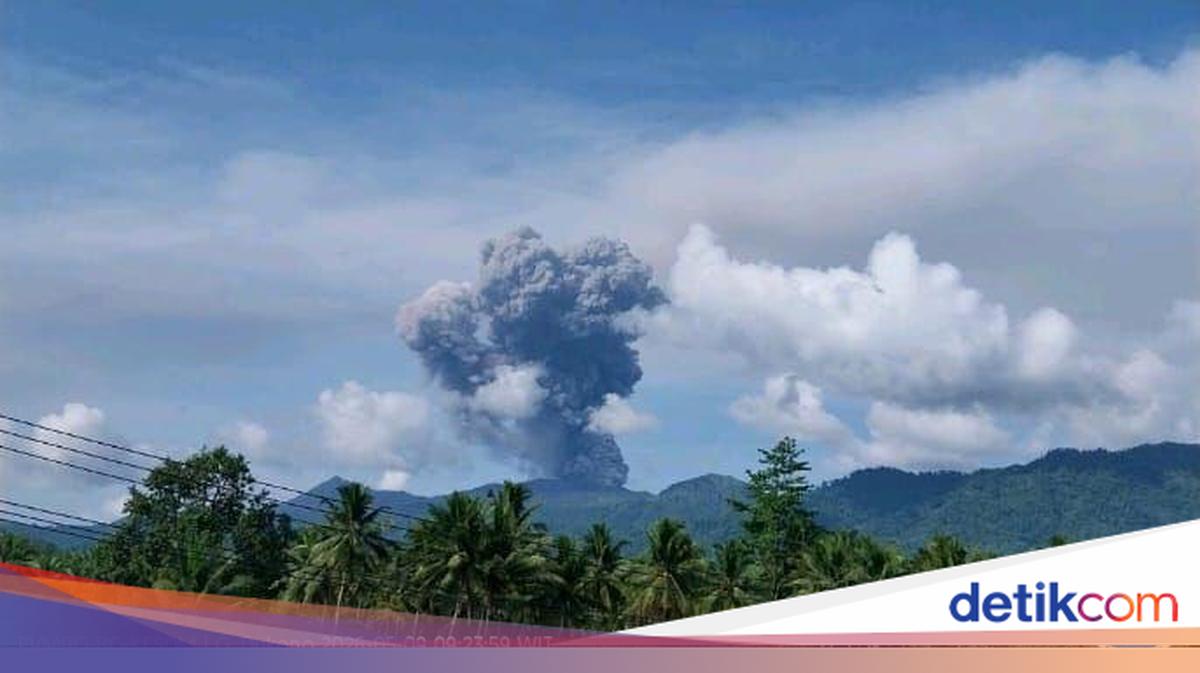 Tim SAR Lanjut Cari Pendaki 2 WNA dan 1 WNI, Dukono Masih Sering Erupsi