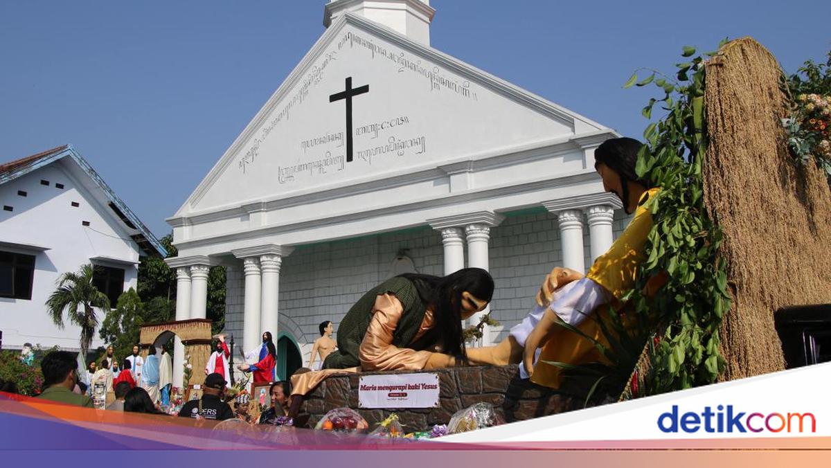 Tradisi Unik Jombang, Riyaya Unduh-unduh Pamerkan Hasil Bumi Warga
