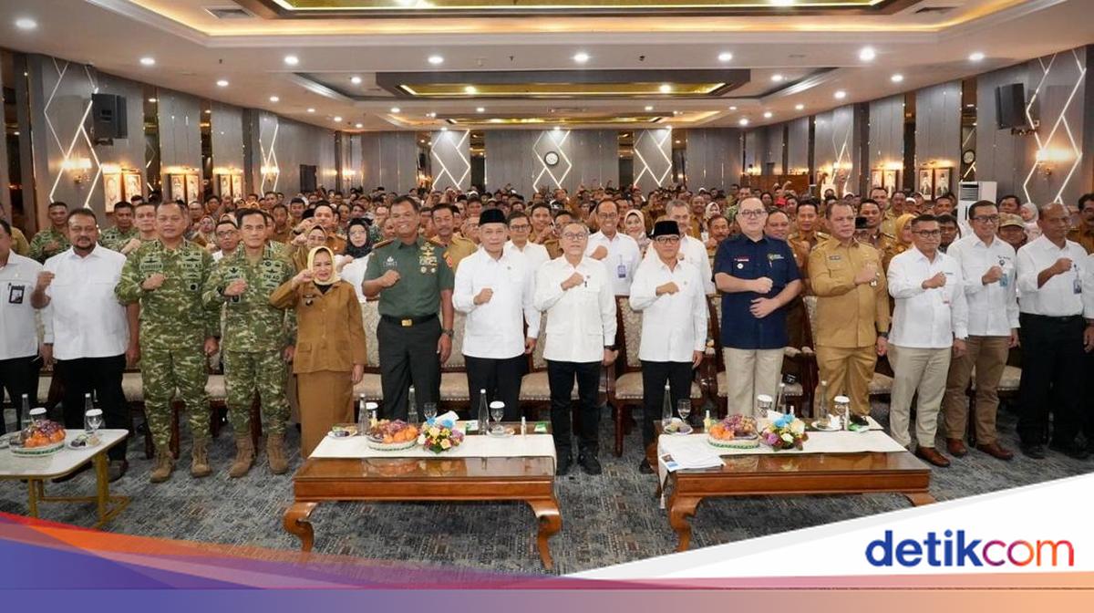 Menkop: Dukungan kepala desa kunci lahirnya 83 ribu kopdes