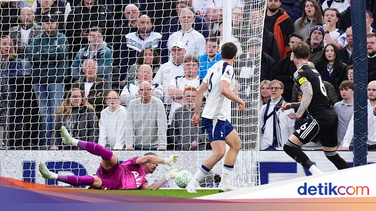 Kinsky dari Nangis karena Blunder, Kini Jadi Penyelamat Tottenham