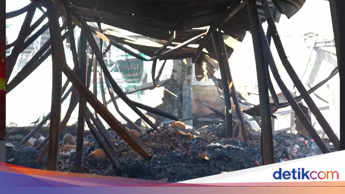 Usai 21 Jam, Kebakaran Gudang di Jakbar Akhirnya Padam