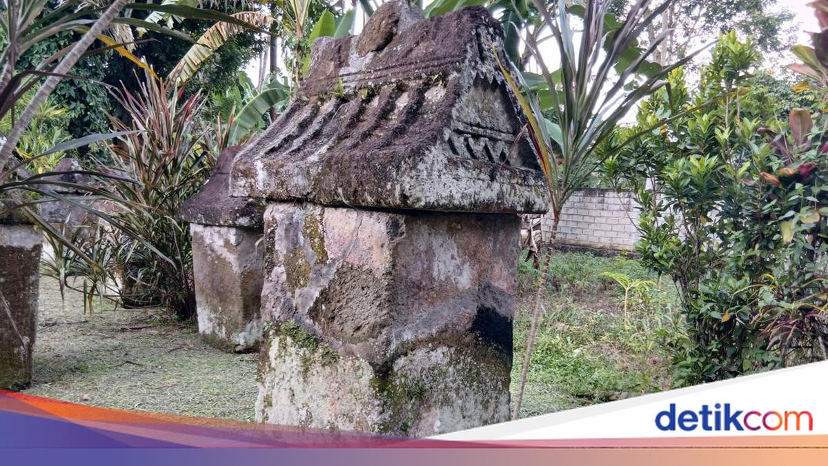 Situs Waruga, Kuburan Batu, dan Mayat yang Dimakamkan Jongkok