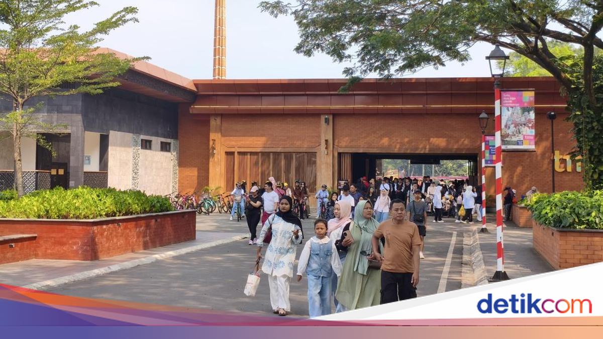 Momen Libur Kenaikan Yesus Kristus, TMII Hari Ini Ramai Pengunjung