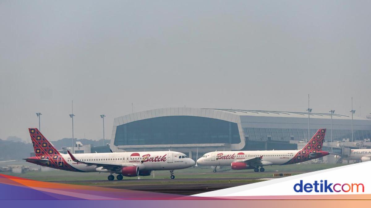 Pemerintah Beri Lampu Hijau Maskapai Sesuaikan Harga Tiket