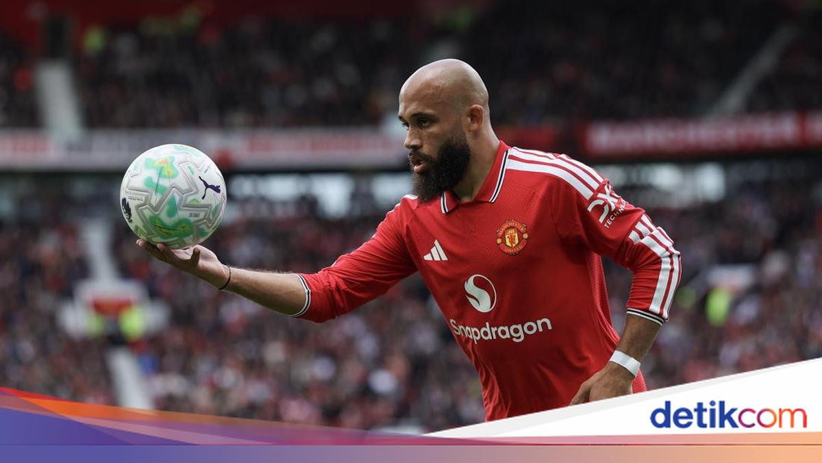 Neville & Keane pun Bingung Gol MU Tak Dianulir karena Handball