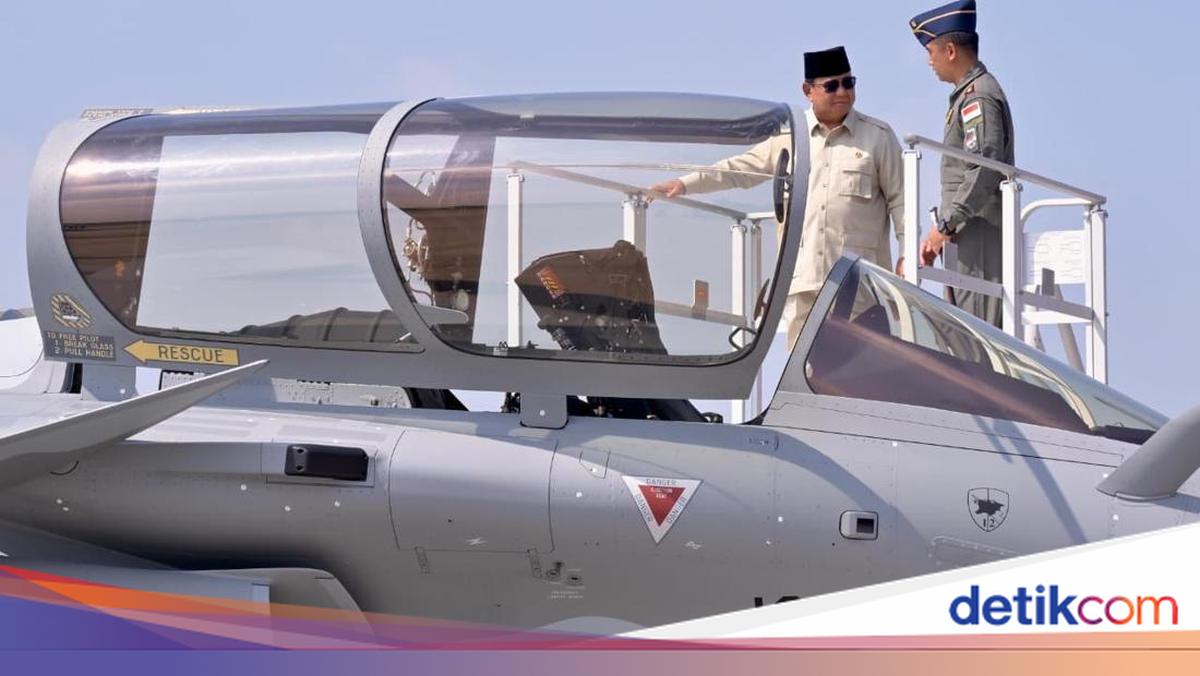 Prabowo Cek Cockpit Rafale-Misil Buatan Prancis Usai Diserahkan ke TNI