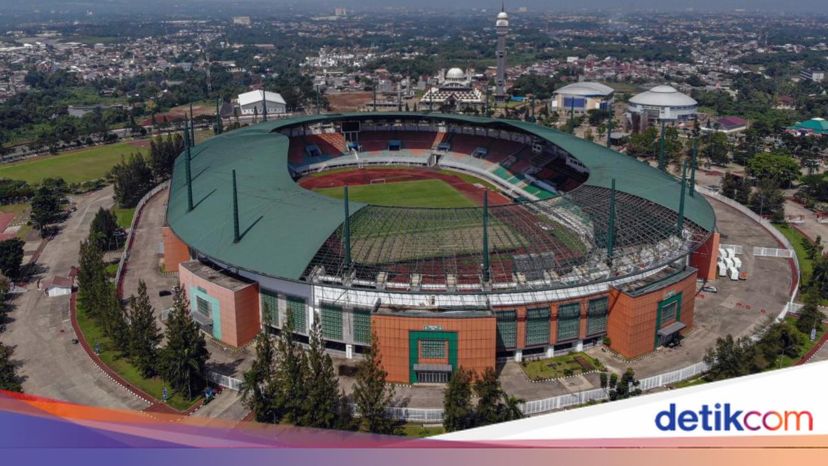 PSSI puas persiapan Stadion Pakansari untuk Piala AFF 2026 renovasi standar internasional