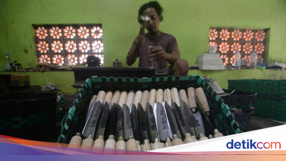 Jelang Idul Adha, Perajin Pisau Makin Sibuk