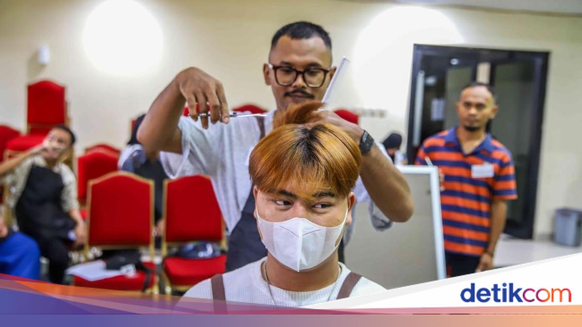 BNN Latih Pemuda Tanjung Priok Jadi Tukang Cukur