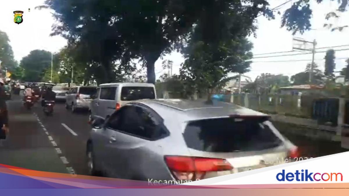 Tawuran Dekat Stasiun Klender Sempat Bikin Lalin Macet