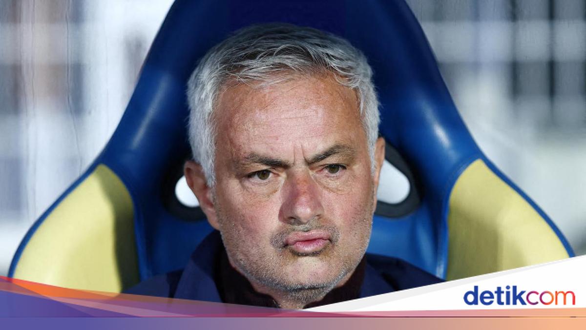 Jose Mourinho kembali ke Real Madrid