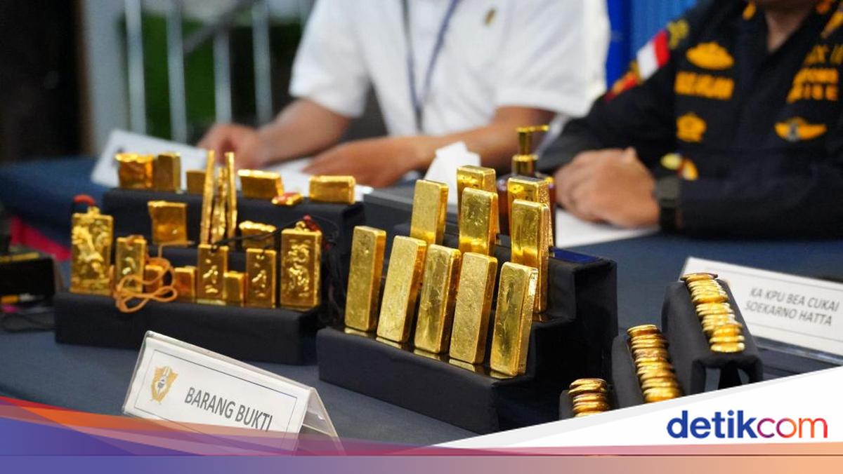 Diam-diam Bawa Emas Miliaran Lewat Bandara, 12 Orang Kena Batunya