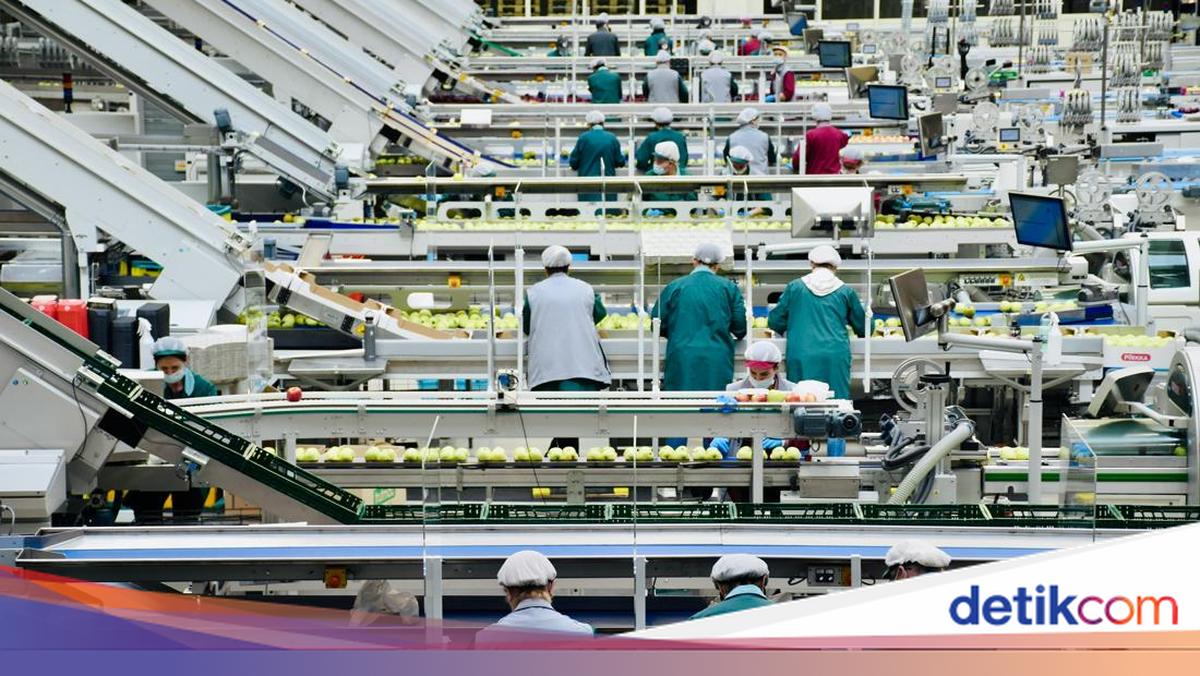 PMI Manufaktur RI 46,9 — Kontraksi Terdalam Setahun, PHK Terbesar Sejak 2021