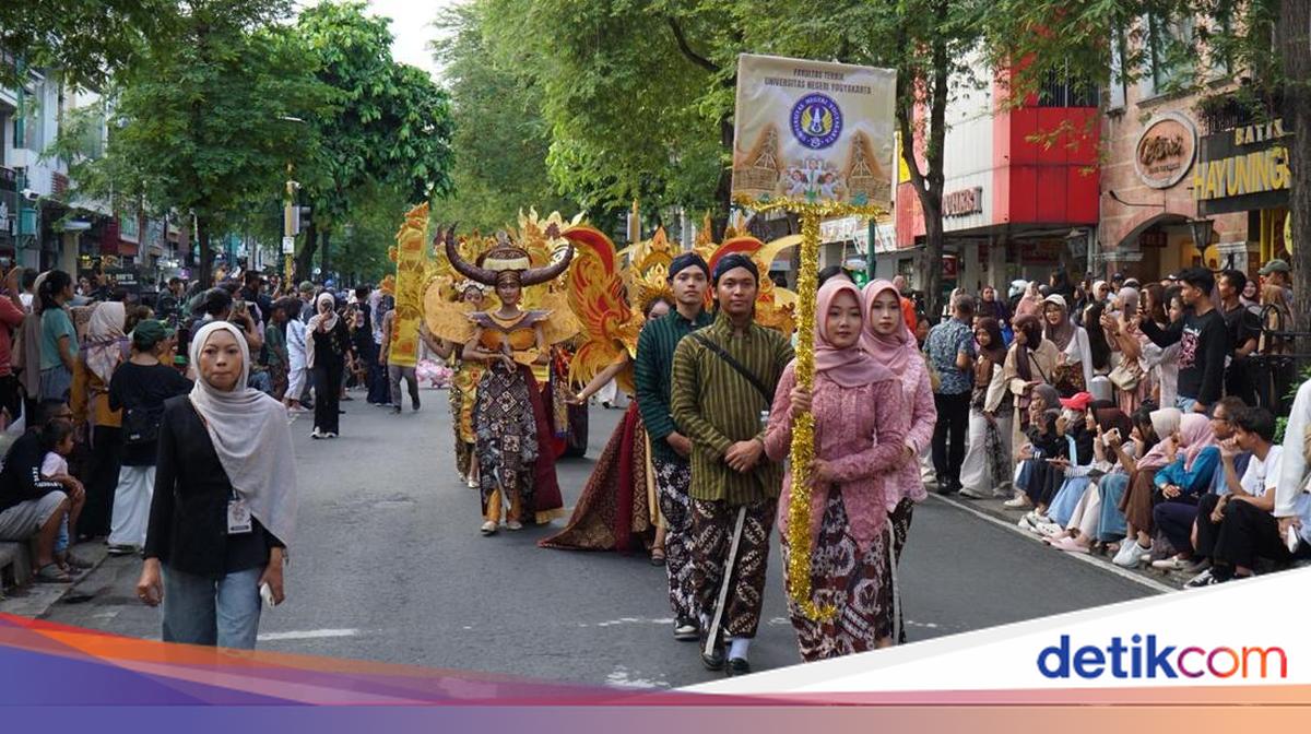 Malioboro Penuh Saat Kirab Tresna Pancasila, Eko Suwanto Gelar Lagi Tahun Depan