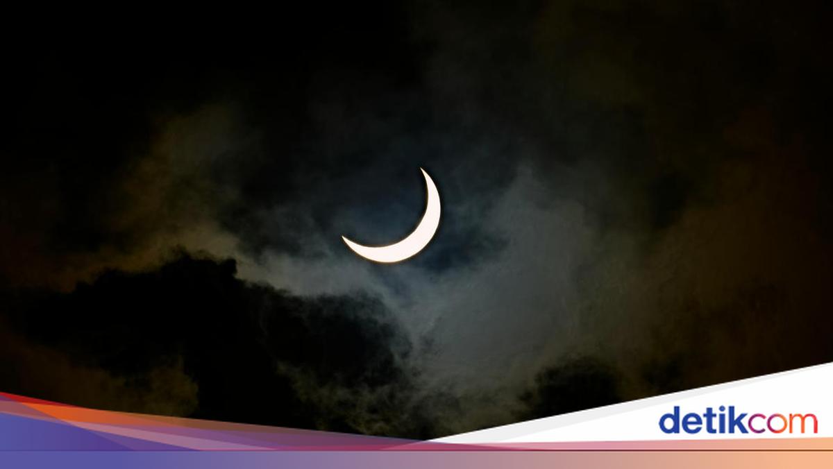 Nanti Malam 1 Suro 2026 atau Bukan? Lihat Lagi Kalender Jawanya Yuk!