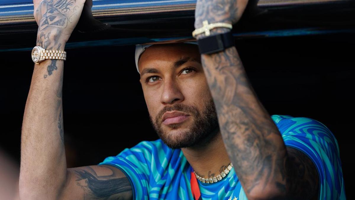 Ada Cedera, Neymar Disebut Jadi Pemain Pertama Yang 'wfh' Di Piala Dunia