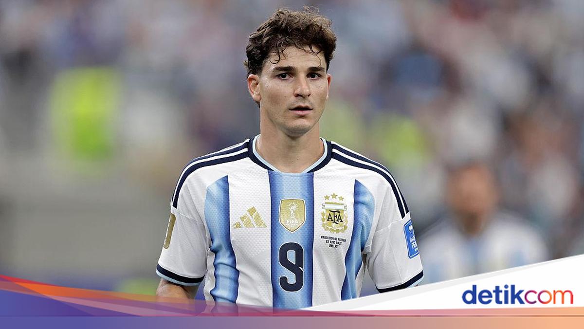 Sergio Aguero Beri Dukungan Penuh untuk Julian Alvarez yang Ingin Hengkang dari Atletico Madrid