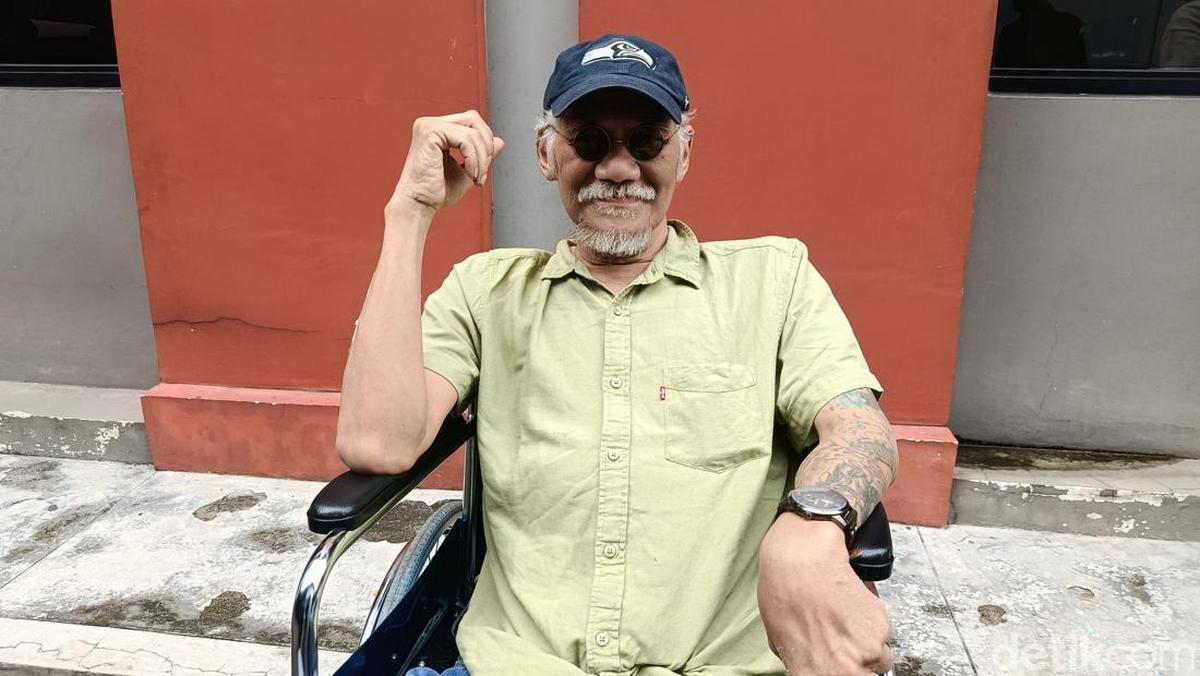 Bukan Cuma Masalah Jantung, Tio Pakusadewo Cerita Kena Saraf Kejepit