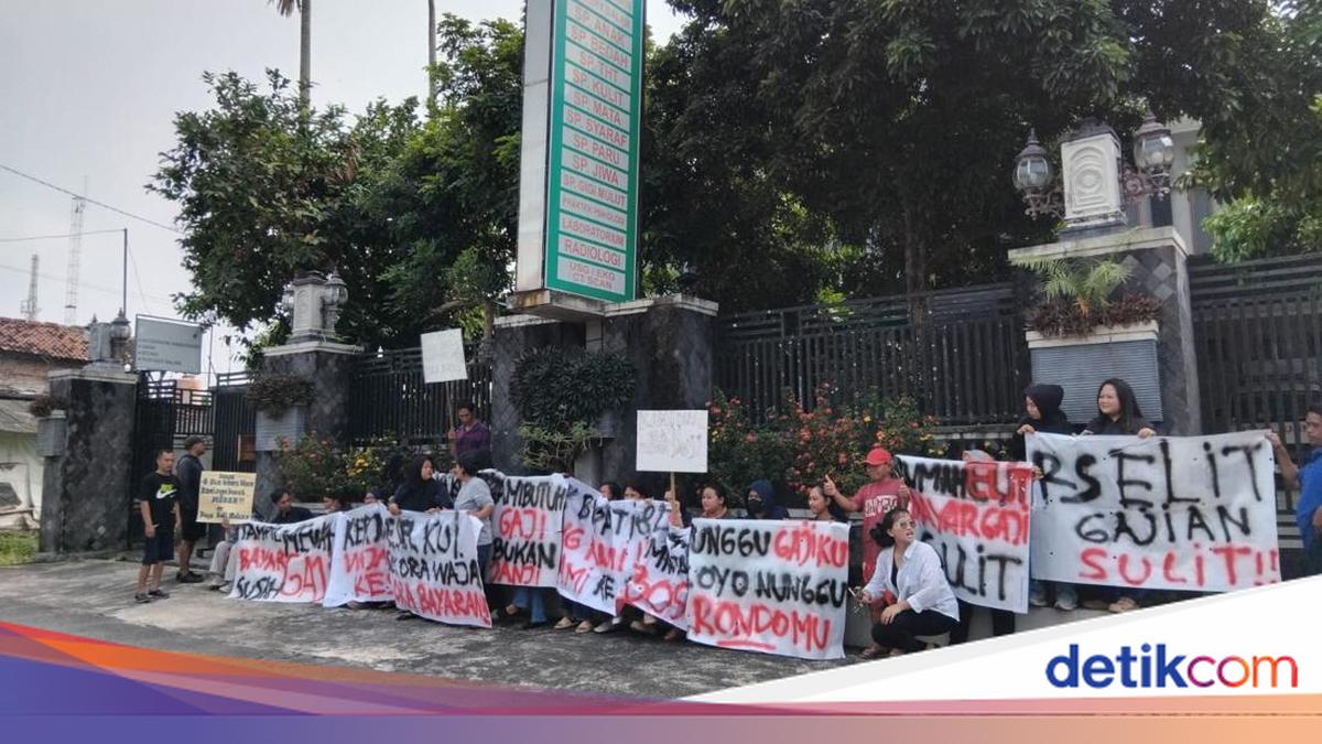 Eks Karyawan RS di Bantul Turun ke Jalan Buntut Sisa Gaji Tak Kunjung Dibayar