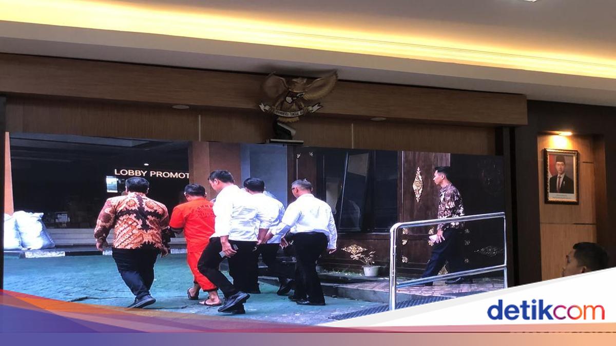 Reno Eks Lurah Concat Tersangka Korupsi Rp 1,7 M di Sleman Resmi Ditahan