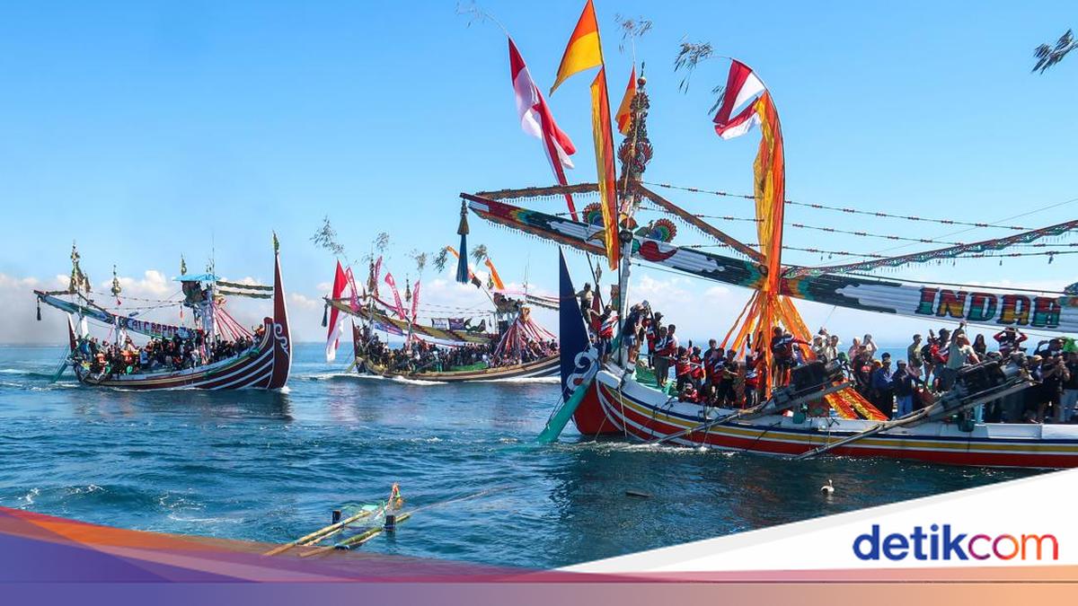 Tradisi Petik Laut di Jawa Timur, Apa Makna dan Rangkaian Acaranya?
