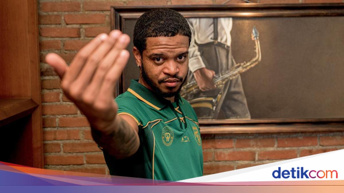 Alex Martins Ingin Lanjutkan Konsistensi Cetak Gol di Persebaya
