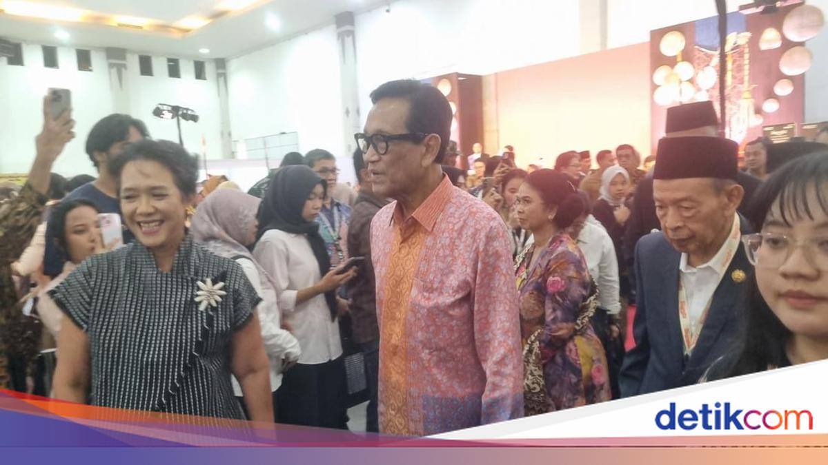 Sultan Dorong Kerajinan DIY Go International
