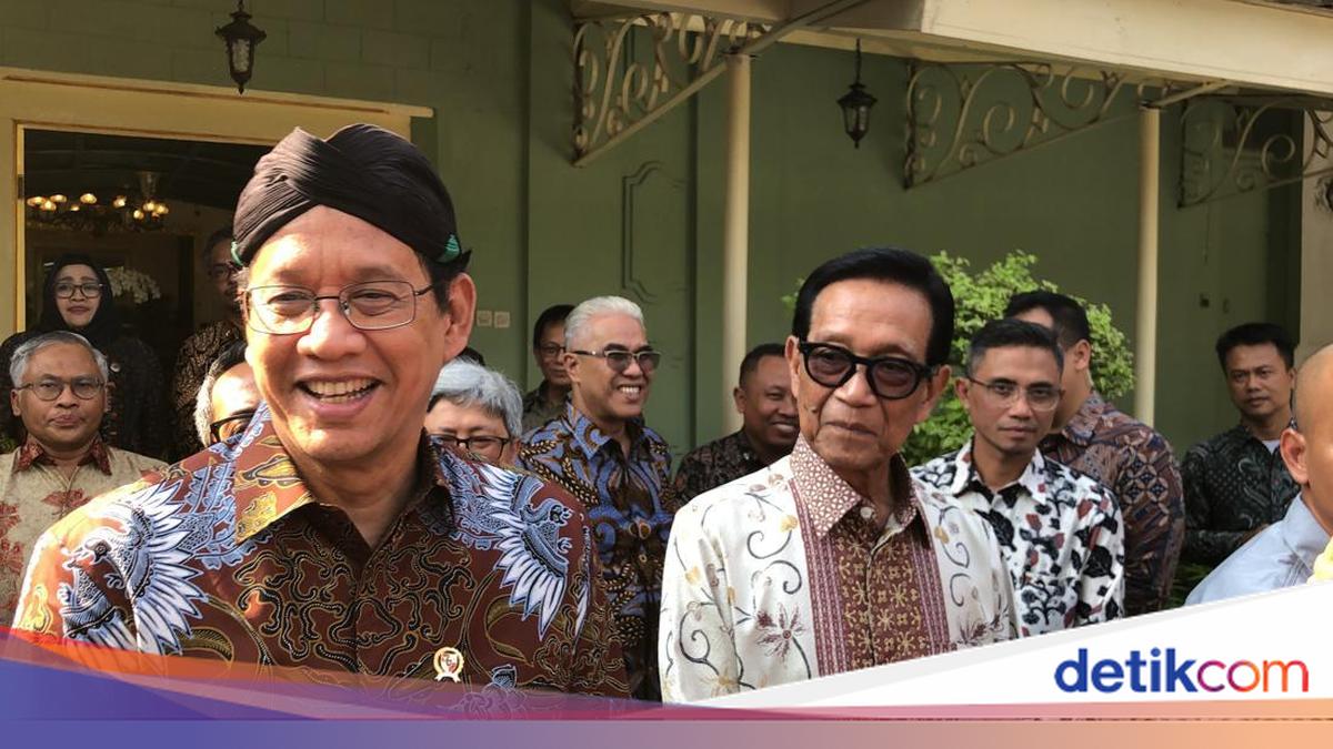 Menkeu Purbaya Dijamu Gulai Kambing Saat Temui Gubernur DIY Sultan HB X