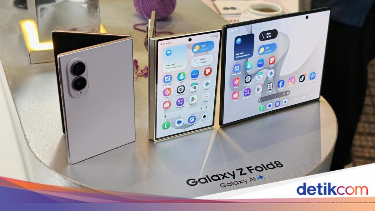 Review Galaxy Z Fold 8: Bentuk Paspor, Makin Nyaman Dipakai?