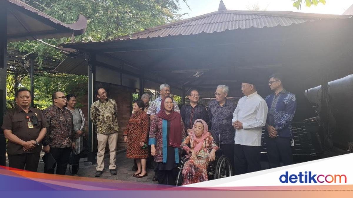 Putri-Istri Gusdur Temui Gubernur DIY Sultan HB X 3 Jam, Ini yang Dibahas
