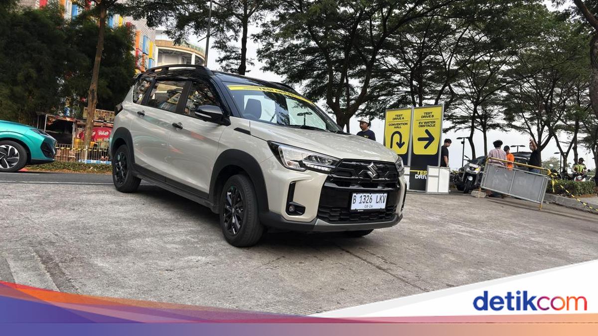 Baru Meluncur 2 Pekan, Suzuki XL7 Terbaru Sudah Laku Segini di RI